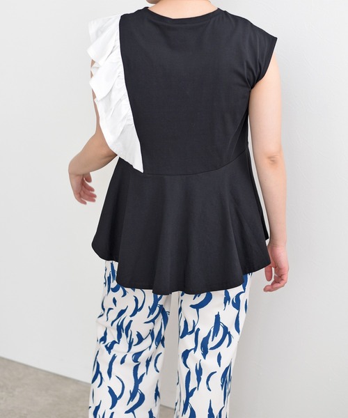palm RICHE(ポームリシュ)の「バイカラーアシメTOPS(Tシャツ/カットソー・レディース・ブラック/オフホワイト/カーキ・M)」の14枚目の写真