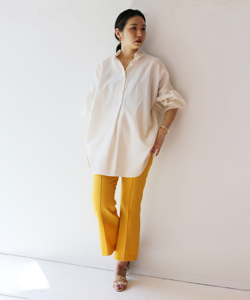 VERMEIL par iena(ヴェルメイユパーイエナ)の「スタンドカラーオーバーブラウス◆(シャツ/ブラウス・レディース・ホワイト/ベージュ/ネイビー・FREE)」の11枚目の写真