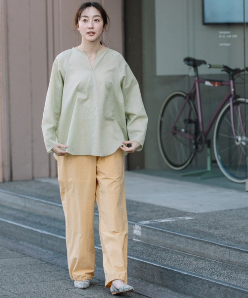 Munich(ミューニック)の「オーガニックコットンリップルシャーリングブラウス(シャツ/ブラウス・レディース・ホワイト/ブラック/ライトグリーン/ベビーピンク・FREE)」の12枚目の写真