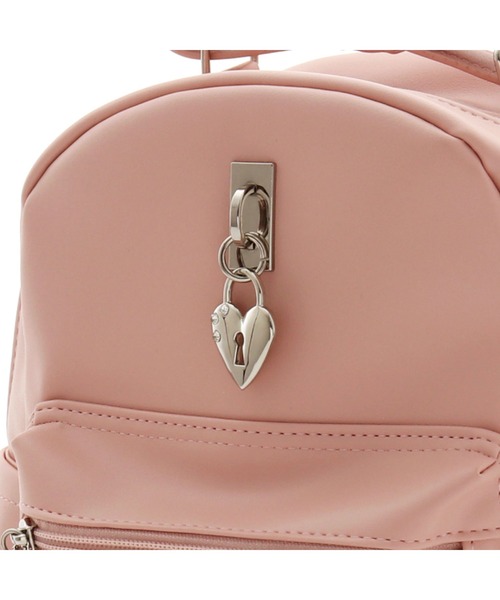JENNI love（ジェニィラブ）の「ハートロック合皮ミニリュック（バックパック/リュック・キッズ・ブラック/オフホワイト/ピンク・F）」の13枚目の写真