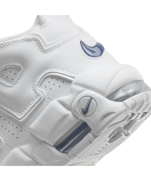 NIKE（ナイキ）の「ナイキ エア モア アップテンポ ジュニアシューズ / Nike Air More Uptempo Big Kids' Shoes（スニーカー・キッズ・ホワイト・24/25/24.5/23.5/22.5/23）」の8枚目の写真