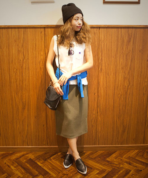 ROSE BUD COUPLES (ローズ バッド カップルズ)の「【大人気アイテム】(CHAMPION×ROSEBUD)CWSF331 20S/1 JERSEY SLEEVELESS POCKET TEE(タンクトップ・レディース・ホワイト/ミックスグレー/イエロー系その他/ブラック/ネイビー/ラベンダー・SMALL/MEDIUM)」の14枚目の写真