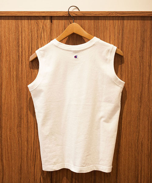 ROSE BUD COUPLES (ローズ バッド カップルズ)の「【大人気アイテム】(CHAMPION×ROSEBUD)CWSF331 20S/1 JERSEY SLEEVELESS POCKET TEE(タンクトップ・レディース・ホワイト/ミックスグレー/イエロー系その他/ブラック/ネイビー/ラベンダー・SMALL/MEDIUM)」の15枚目の写真