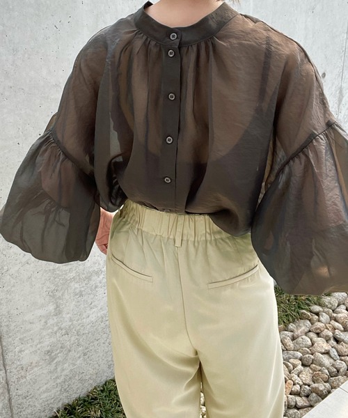 select MOCA by misato（セレクトモカバイミサト）の「2WAY袖ボリュームシアーブラウス（シャツ/ブラウス・レディース・ブラック/ダークブラウン/アイボリー・FREE）」の17枚目の写真