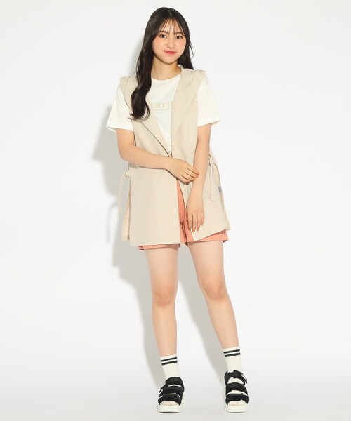 PINK-latte（ピンクラテ）の「◆【セットアイテム】フード付きジレ+Tシャツ（Tシャツ/カットソー・キッズ・ブラック/ナチュラル/ライトパープル・14/15 /16）」の18枚目の写真