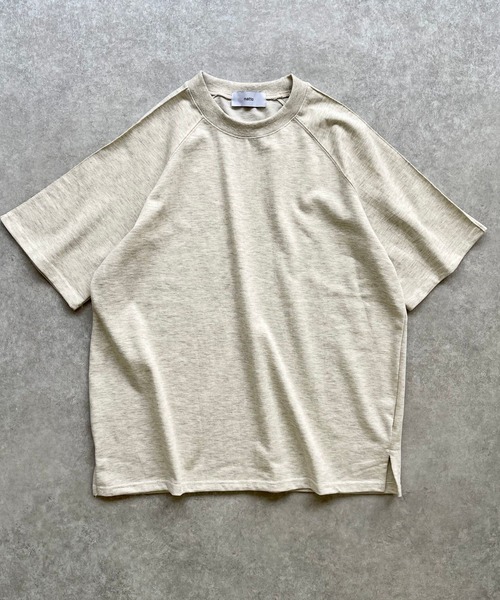 natto(ナット)の「【ユニセックスアイテム】loose silhouette sweat tee / ルーズシルエットスウェットtee(Tシャツ/カットソー・レディース・ライトグレー/ブラック/ベージュ/グレー・FREE)」の4枚目の写真
