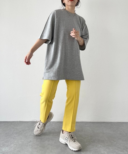 natto(ナット)の「【ユニセックスアイテム】loose silhouette sweat tee / ルーズシルエットスウェットtee(Tシャツ/カットソー・レディース・ライトグレー/ブラック/ベージュ/グレー・FREE)」の8枚目の写真