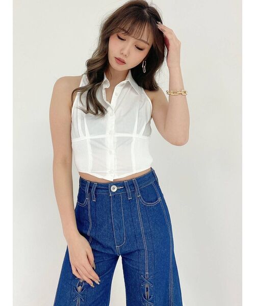 GYDA(ジェイダ)の「BACKレースアップ ノースリーブショートシャツ(シャツ/ブラウス・レディース・オフホワイト/ブラック・FREE)」の3枚目の写真