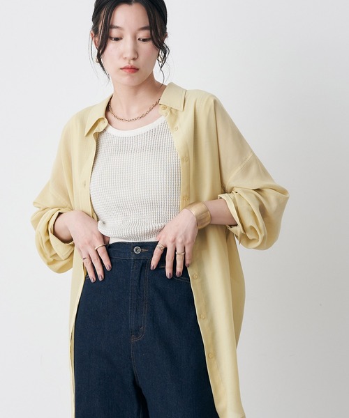 earth music&ecology(アースミュージックアンドエコロジー)の「ボーイズライクビッグシャツ(シャツ/ブラウス・レディース・ホワイト/ライトパープル/ライトイエロー・FREE)」の3枚目の写真