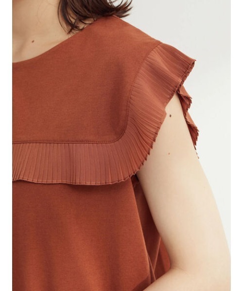 Green　Parks（グリーンパークス）の「プリーツドッキングヨークプルオーバー（Tシャツ/カットソー・レディース・ブラック/ブラウン/オフホワイト・FREE）」の14枚目の写真