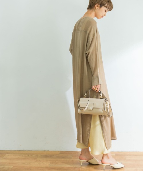 URBAN RESEARCH(アーバンリサーチ)の「コットンモスカフタンワンピース(ワンピース・レディース・オフホワイト/ブラック/ベージュ系その他・FREE)」の17枚目の写真