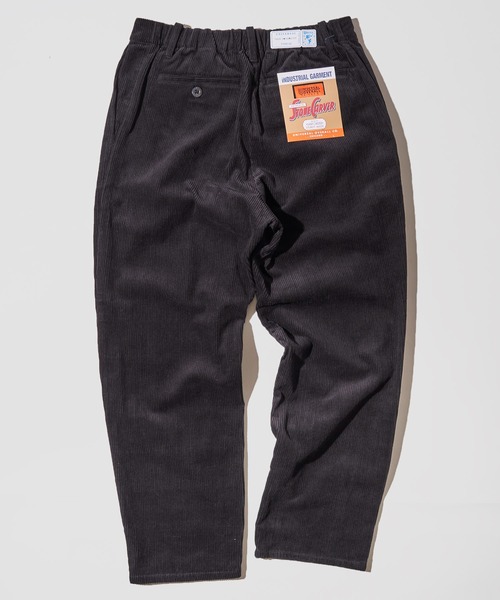 UNIVERSAL OVERALL(ユニバーサルオーバーオール)の「【UNIVERSAL OVERALL】CORDUROY TUCK TAPERED PANTS(チノパンツ・メンズ・ブラック/グレー/ベージュ/ブラウン・SMALL/MEDIUM/LARGE/X-LARGE)」の17枚目の写真