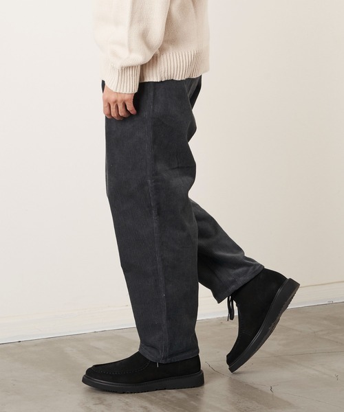 UNIVERSAL OVERALL(ユニバーサルオーバーオール)の「【UNIVERSAL OVERALL】CORDUROY TUCK TAPERED PANTS(チノパンツ・メンズ・ブラック/グレー/ベージュ/ブラウン・SMALL/MEDIUM/LARGE/X-LARGE)」の14枚目の写真