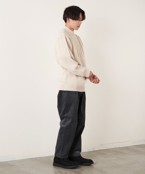 UNIVERSAL OVERALL(ユニバーサルオーバーオール)の「【UNIVERSAL OVERALL】CORDUROY TUCK TAPERED PANTS(チノパンツ・メンズ・ブラック/グレー/ベージュ/ブラウン・SMALL/MEDIUM/LARGE/X-LARGE)」の12枚目の写真
