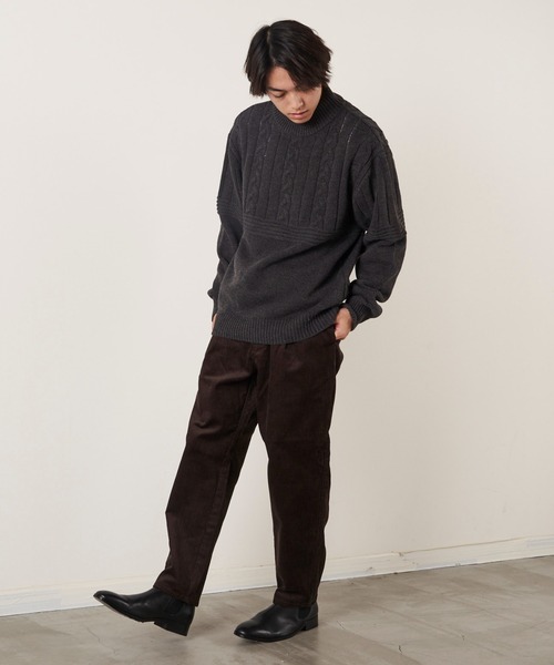 UNIVERSAL OVERALL(ユニバーサルオーバーオール)の「【UNIVERSAL OVERALL】CORDUROY TUCK TAPERED PANTS(チノパンツ・メンズ・ブラック/グレー/ベージュ/ブラウン・SMALL/MEDIUM/LARGE/X-LARGE)」の10枚目の写真