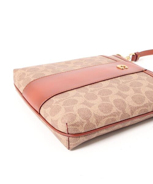 COACH（コーチ）の「キット メッセンジャー クロスボディ・カラーブロック シグネチャー キャンバス（ショルダーバッグ・レディース・ブラウン系その他・ONE）」の8枚目の写真