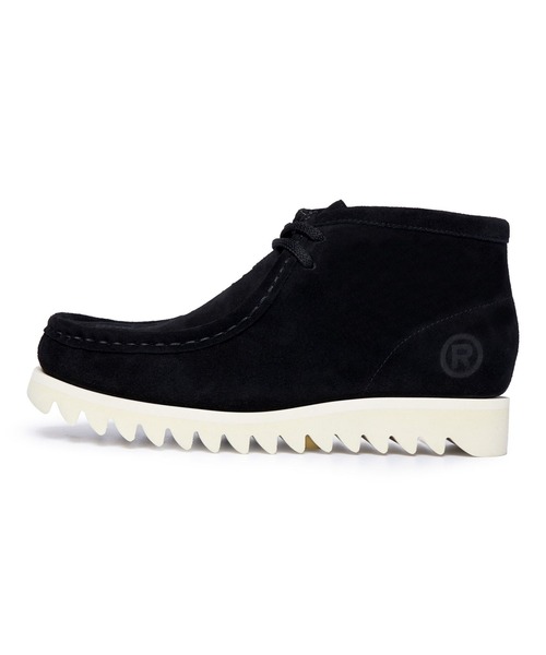 A BATHING APE（アベイシングエイプ）の「MANHUNT #1 M（その他シューズ・メンズ・ベージュ/ブラック・100/95/110/85/130/80/120/70/90）」の3枚目の写真