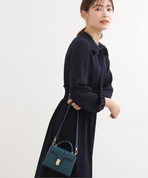 NATURAL BEAUTY BASIC(ナチュラルビューティーベーシック)の「ジェシカポシェット(ショルダーバッグ・レディース・ブラック/ブラウン系その他/ボルドー/グリーン・フリ-)」の5枚目の写真