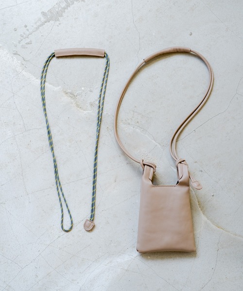 Kastane（カスタネ）の「ミニマルシェBAG（ショルダーバッグ・レディース・ブラック/ベージュ/ブルー系その他・FREE）」の4枚目の写真