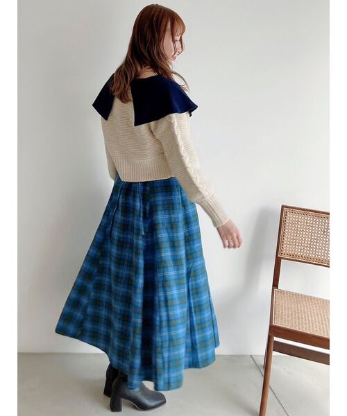 dazzlin(ダズリン)の「ビッグカラーチェックコルセットワンピース(ワンピース・レディース・グレー/ブラウン/ブルー/オフホワイト/ネイビー・SMALL/MEDIUM)」の18枚目の写真