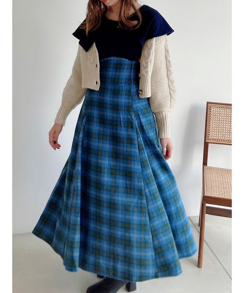 dazzlin(ダズリン)の「ビッグカラーチェックコルセットワンピース(ワンピース・レディース・グレー/ブラウン/ブルー/オフホワイト/ネイビー・SMALL/MEDIUM)」の12枚目の写真