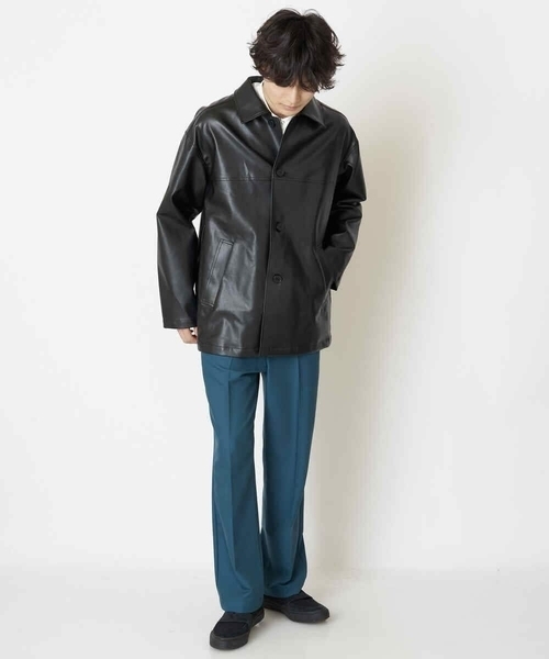 a.v.v（アーヴェヴェ）の「フェイクレザーカーコート（ライダースジャケット・メンズ・ブラック・48/46）」の3枚目の写真