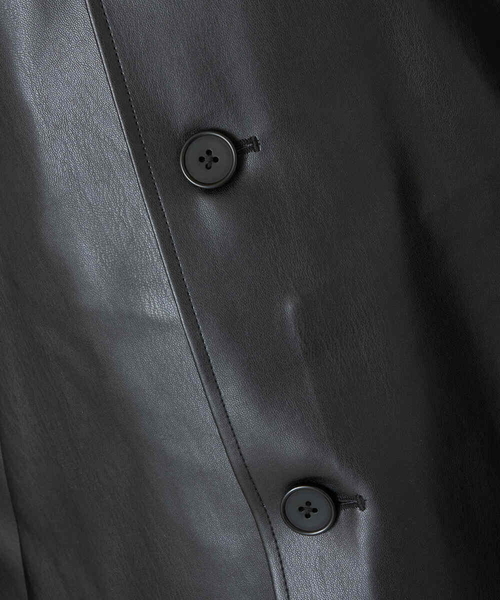 a.v.v（アーヴェヴェ）の「フェイクレザーカーコート（ライダースジャケット・メンズ・ブラック・48/46）」の13枚目の写真
