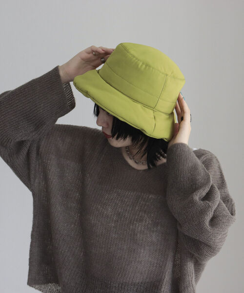 fredy emue（フレディエミュ）の「シンサレート中綿バケットハット（ハット・レディース・ブラック/パープル/ライトグリーン/キナリ・FREE）」の12枚目の写真