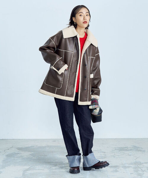 fredy emue（フレディエミュ）の「フェイクムートン ボアブルゾン（ムートンコート・レディース・ブラウン/ブラック・38）」の13枚目の写真