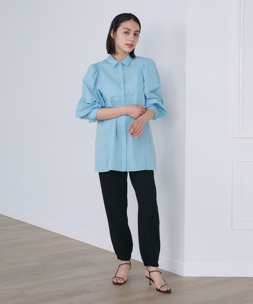 Luftrobe（ルフトローブ）の「Iラインシャツ 新感覚ポリエステルKinari（シャツ/ブラウス・レディース・オフホワイト/サックスブルー・9号）」の10枚目の写真