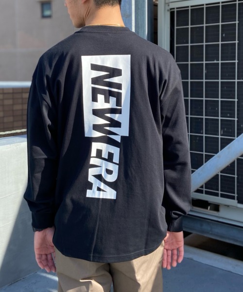 NEW ERA(ニューエラ)の「【ムラサキスポーツ別注】NEW ERA/ニューエラ オーバーサイズ バックプリントロンT クルーネックTシャツ/吸汗速乾 UVカット PA LS OS TEE PFMC VERT LOGO/13697253/13697254/13697255(Tシャツ/カットソー・メンズ・ブラック×ブルー/ホワイト/ブラック×ホワイト・M/L/XL/XXL)」の16枚目の写真