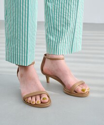 パテッドベルト サンダル(4.5cmヒール)