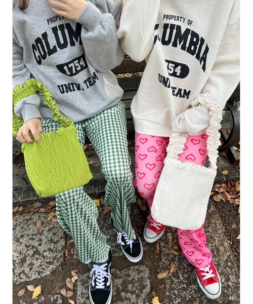 WC(ダブル シー)の「フリルシャーリングショルダー(ショルダーバッグ・レディース・グリーン/ブラック/アイボリー・FREE)」の12枚目の写真