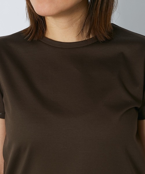 RIVE DROITE(リヴドロワ)の「コンパクトサイズになって登場/スーピマコットンコンパクトTシャツ(Tシャツ/カットソー・レディース・ネイビー/オフホワイト/ブラウン・FREE)」の5枚目の写真