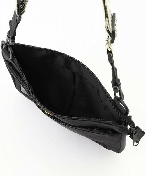 FRAPBOIS（フラボア）の「フラサコッシュ（ショルダーバッグ・レディース・パープル/ブラック・FREE）」の6枚目の写真