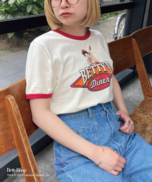 BETTY BOOP(ベティ・ブープ)の「【BETTY BOOP/ベティーブープ】ロゴプリントリンガーTee(Tシャツ/カットソー・レディース・グレー/ホワイト・FREE)」の9枚目の写真
