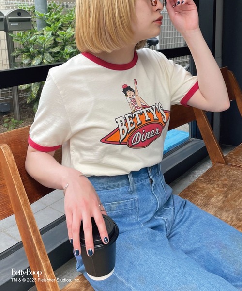 BETTY BOOP(ベティ・ブープ)の「【BETTY BOOP/ベティーブープ】ロゴプリントリンガーTee(Tシャツ/カットソー・レディース・グレー/ホワイト・FREE)」の10枚目の写真