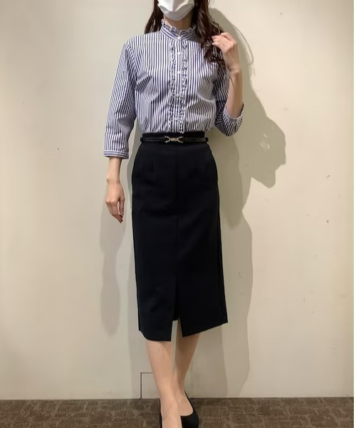 TOKYO SHIRTS（トウキョウシャツ）の「形態安定ノーアイロン スタンドミニフリル 七分袖ビジネスワイシャツ（ビジネスシャツ・レディース・ブルー・S/L/M/LL）」の8枚目の写真