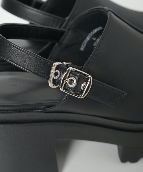 WEGO（ウィゴー）の「WEGO/ボリュームバルキーサンダル（サンダル・レディース・グレー/ブラック・MEDIUM/LARGE）」の14枚目の写真