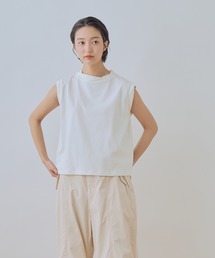 「KHA:KI / カーキ」TWIST DETAIL TOP