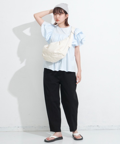 MERLOT（メルロー）の「ショルダーフリルブラウス（シャツ/ブラウス・レディース・ブルー/ホワイト・FREE）」の7枚目の写真