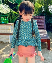 OSYAREVO（オシャレボ）の「キッズ フラワー柄 ロングスリーブ ペプラム スイムウェア 水着 セットアップ（水着・キッズ）」