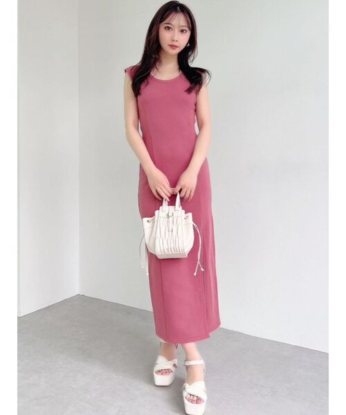 RESEXXY（リゼクシー）の「シャーリングコンパクトバッグ（ハンドバッグ・レディース・ブラック/ブラウン/アイボリー・FREE）」の6枚目の写真