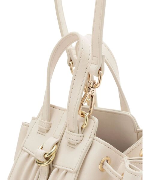 RESEXXY（リゼクシー）の「シャーリングコンパクトバッグ（ハンドバッグ・レディース・ブラック/ブラウン/アイボリー・FREE）」の16枚目の写真