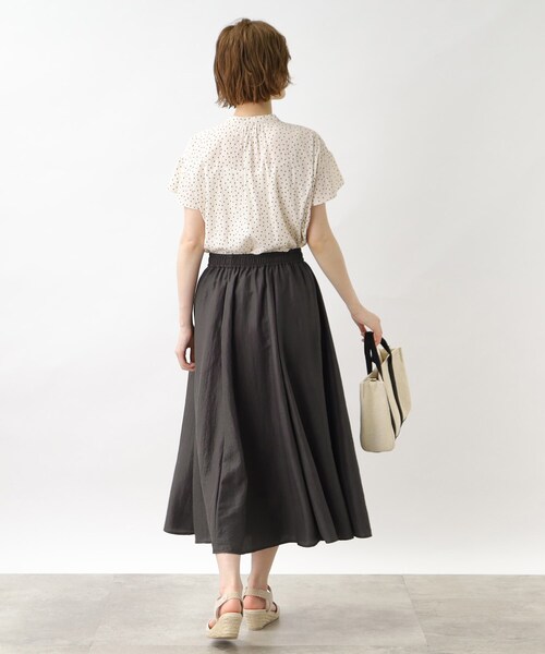 grove（グローブ）の「◆ハレの日も雨の日も楽しめる!はっ水マーメイドスカート（スカート・レディース・チャコールグレー/ライトブルー/カーキ・02/03/04/01/05）」の8枚目の写真