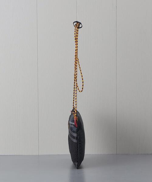 koti BEAUTY&YOUTH(コティ ビューティアンドユース)の「<Klattermusen>ALGIR ACCESSORY BAG M/ポーチ(ショルダーバッグ・メンズ・ブラック・FREE)」の12枚目の写真