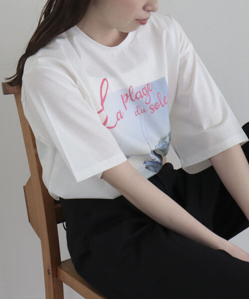 fredy emue(フレディエミュ)の「シルケットPHOTO Tシャツ(Tシャツ/カットソー・レディース・オフホワイト/チャコールグレー・38)」の1枚目の写真