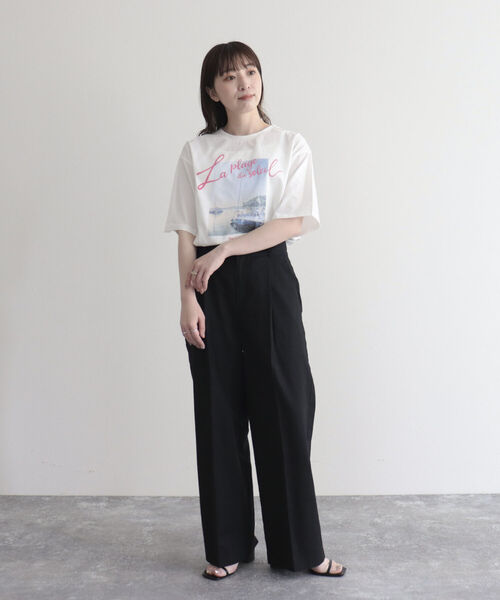 fredy emue(フレディエミュ)の「シルケットPHOTO Tシャツ(Tシャツ/カットソー・レディース・オフホワイト/チャコールグレー・38)」の3枚目の写真