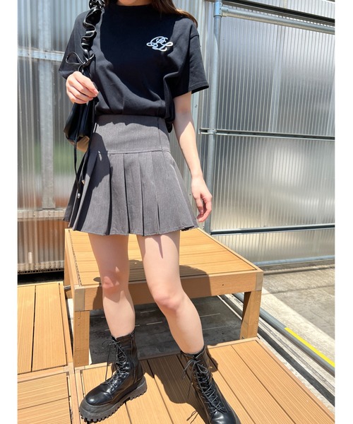 PHILLY(フィリー)の「ワンポイント刺繍Tシャツ(Tシャツ/カットソー・レディース・その他1/ブラック/オフホワイト・FREE)」の19枚目の写真