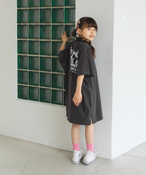 pairmanon（ペアマノン）の「ビッグシルエットバックプリント